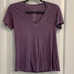 Gap v neck
